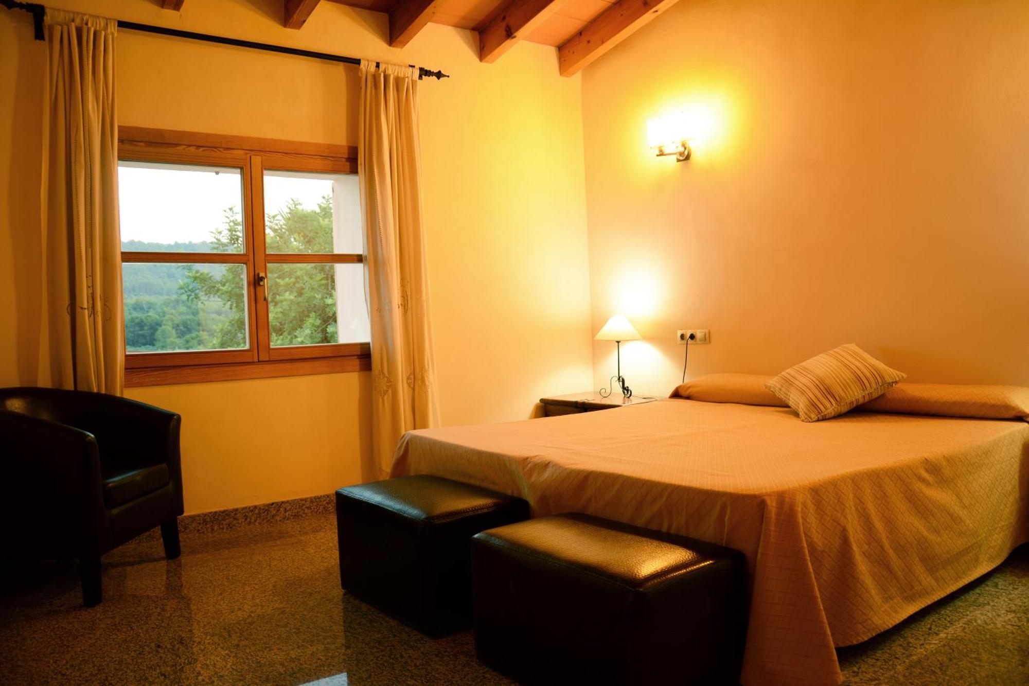 Son Burgues 4* Petra (Mallorca)